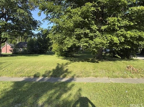 716 S Jefferson Street, Hartford City, IN 47348