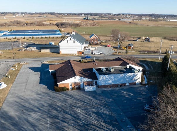 640 E OREGON Road, LITITZ, PA 17543