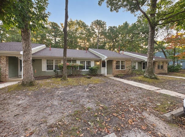 152 Club Place, Galloway Township, NJ 08205