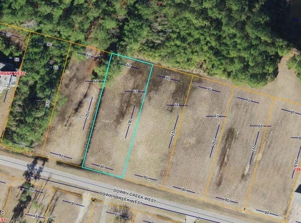 65 W Dowry Creek, Belhaven, NC 27810