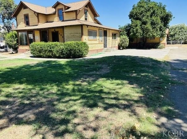 684 Oleander Avenue, Lemoore, CA 93245