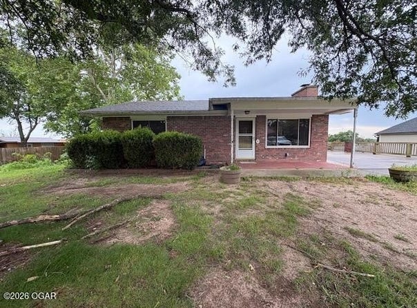 902 E Market Street, Diamond, MO 64840