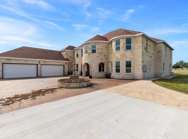 241 Gentry Road, Ennis, TX 75119