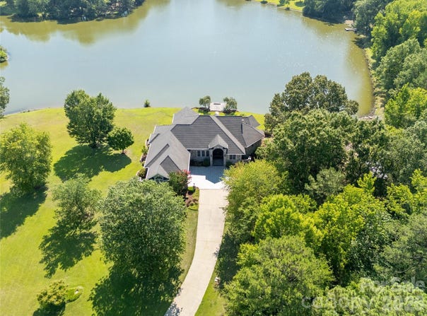 747 Shoreline Drive, Lancaster, SC 29720