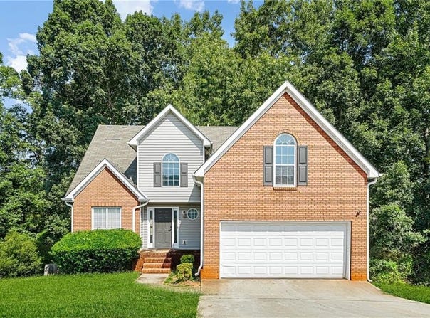 1347 Vine Circle, Mcdonough, GA 30253