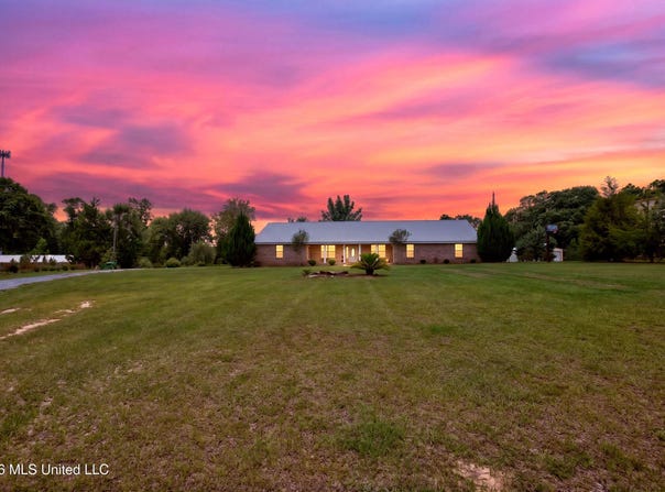 13163 Us-98, Lucedale, MS 39452