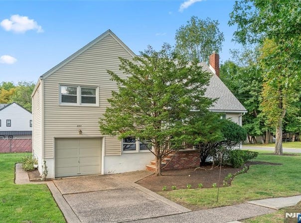 257 Hamilton Road, Teaneck, NJ 07666