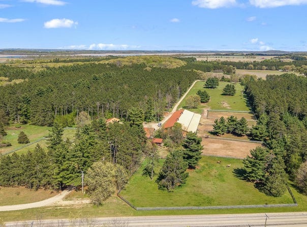 W2470 County Road B, Montello, WI 53949