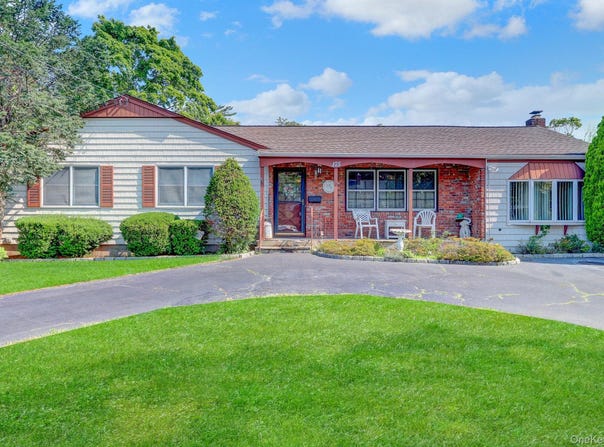 175 Franklin Street, Patchogue, NY 11772