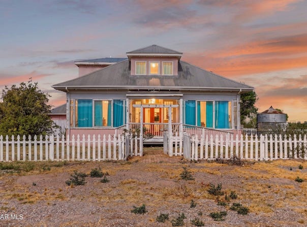 1401 HIGUERA Avenue, Unincorporated, NM 99999