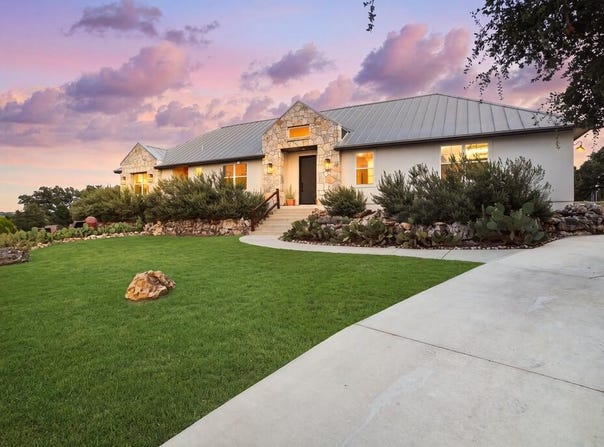 103 Cascade Pt, Spring Branch, TX 78070