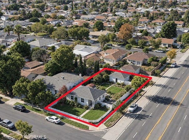 8263 Vantage, North Hollywood, CA 91605