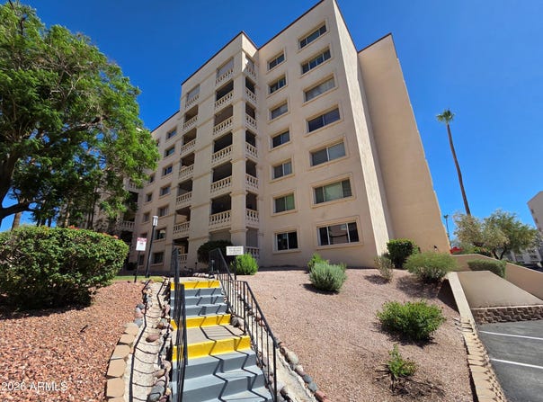 7830 E CAMELBACK Road, Scottsdale, AZ 85251