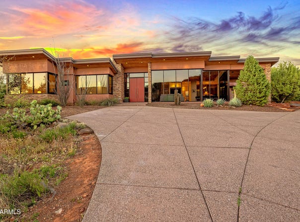 290 Cross Creek Circle, Sedona, AZ 86336