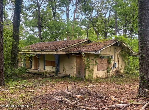 2480 Paden Street, Jackson, MS 39204