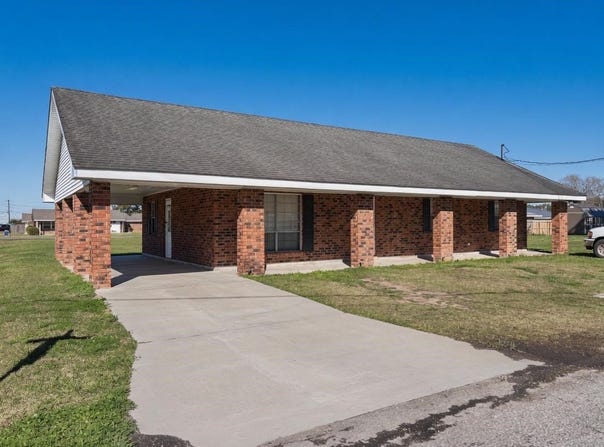 1140 E Camellia Drive, Thibodaux, LA 70301