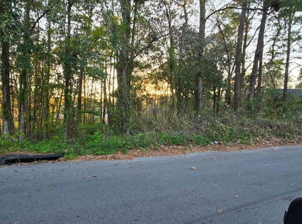117 Reynolds Circle, Ocean Springs, MS 39564