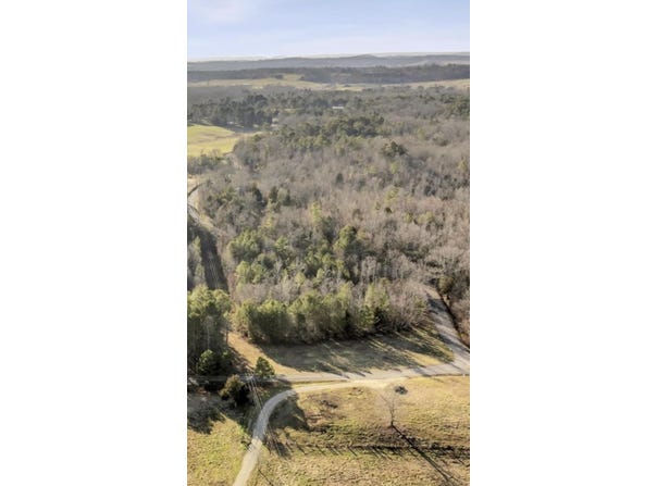 1728 Chestuee Road NE, Cleveland, TN 37323