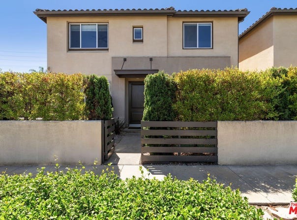 5816 W 85th Pl, Los Angeles, CA 90045