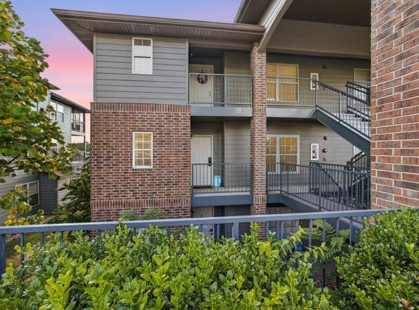 11 Par Lane, Branson West, MO 65737