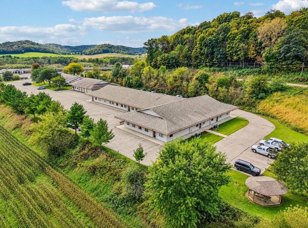 Confidential Avenue, Richland Center, WI 53581