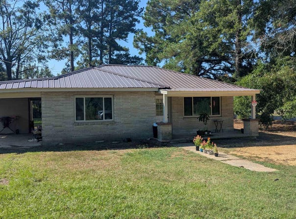 103 E First, Poyen, AR 72128
