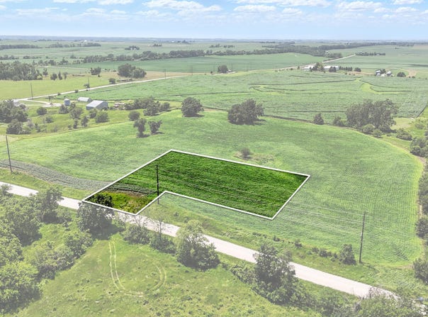32103 645th Avenue, Maxwell, IA 50161