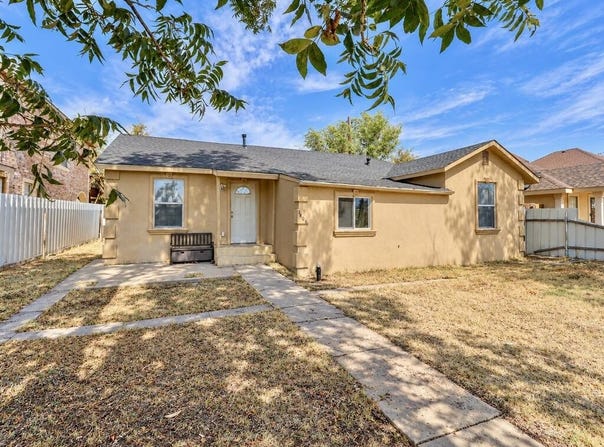 1406 12th St, Odessa, TX 79763