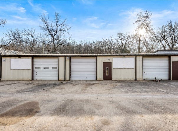 15453 E AR-12, Rogers, AR 72756