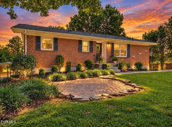 1721 Holston Drive, Bristol, TN 37620