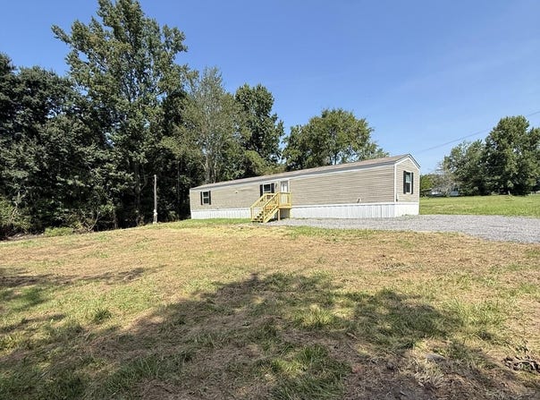 762 DAVISTOWN ROAD, SECTION, AL 35771