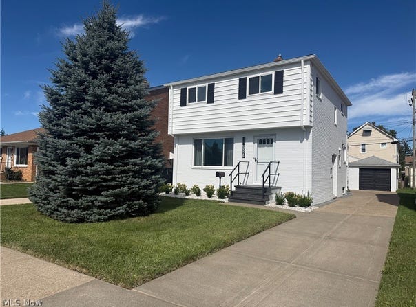 3326 Marioncliff Drive, Parma, OH 44134
