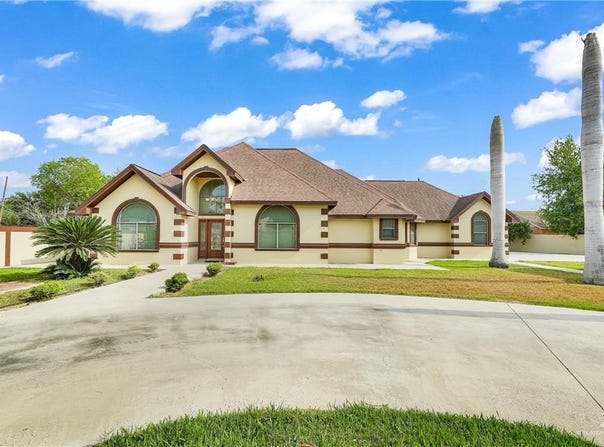 1069 E Alpha Street, Roma, TX 78584