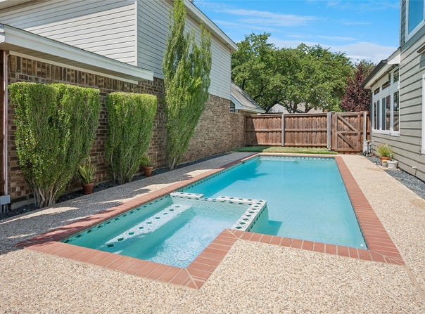 408 Silverton Drive, Irving, TX 75063