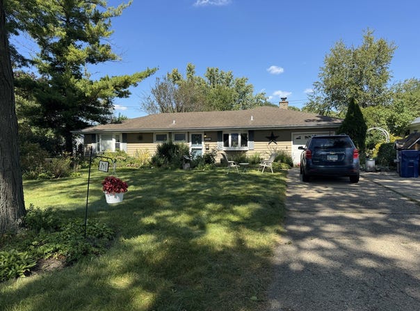 603 Wakeman Avenue, Wheaton, IL 60187