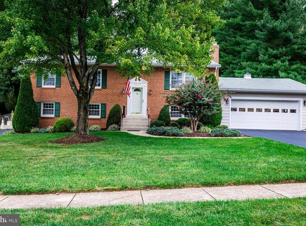 1105 MERRIDALE BLVD, MT AIRY, MD 21771