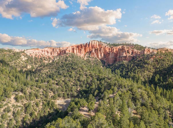 E Pink Cliffs Rd, Glendale, UT 84729