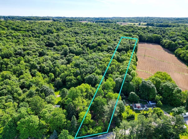 Wadsworth Road, Wadsworth, OH 44281