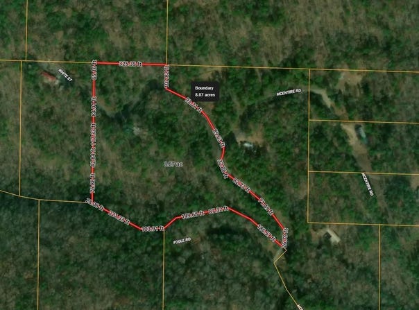 233 White, Clinton, AR 72031