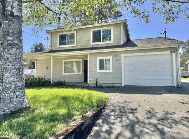 130 Azalea Drive, Klamath, CA 95548