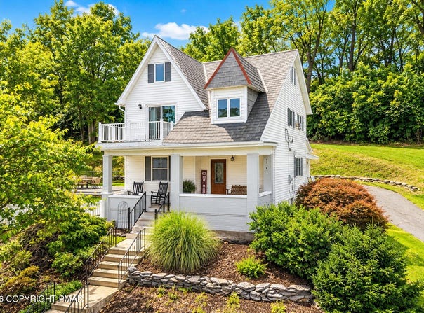5525 Lehigh Avenue, Whitehall, PA 18052