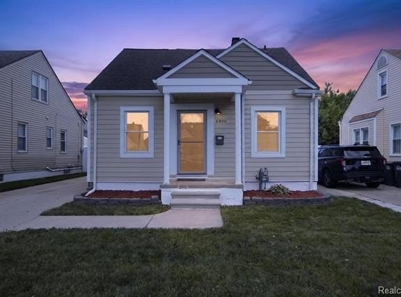 6800 Jackson, Taylor, MI 48180
