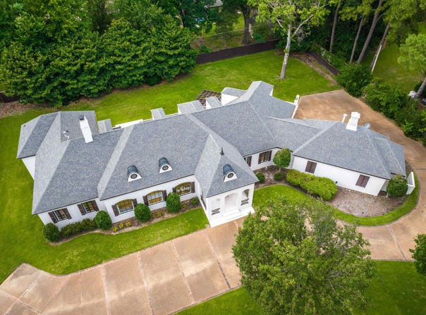 5352 N CLOVER Dr, Memphis, TN 38120