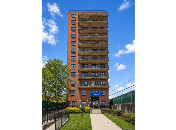 87-30 62nd Avenue, Rego Park, NY 11374