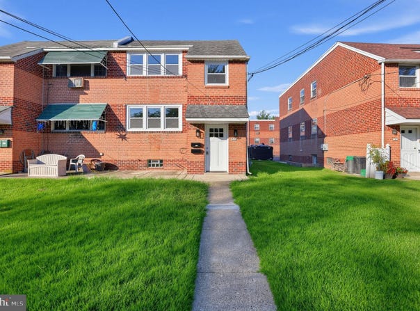 121 RUTLEDGE Avenue, FOLSOM, PA 19033
