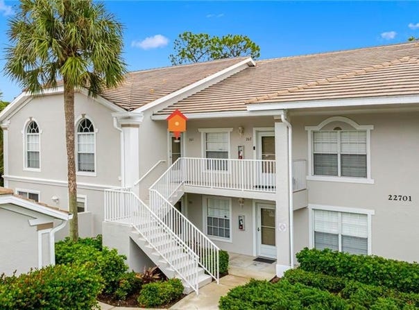 22701 Sandy Bay Dr, ESTERO, FL 33928