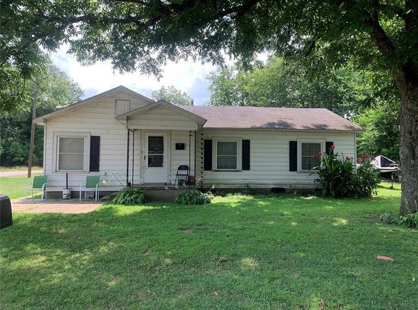 414 Leigh Street, Ola, AR 72853