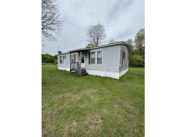 387 Old State Rd., Rensselaer Falls, NY 13680