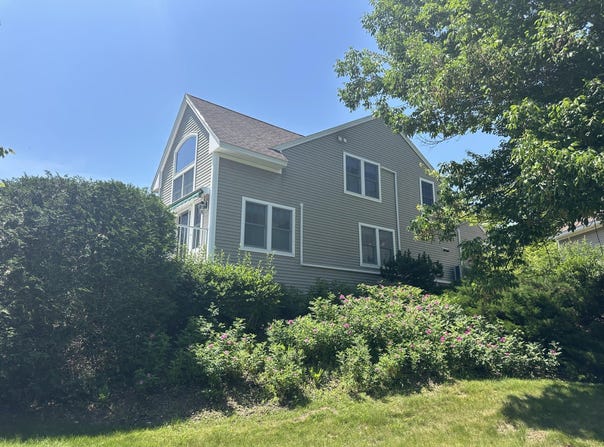 51 Dockside Lane, Belfast, ME 04915