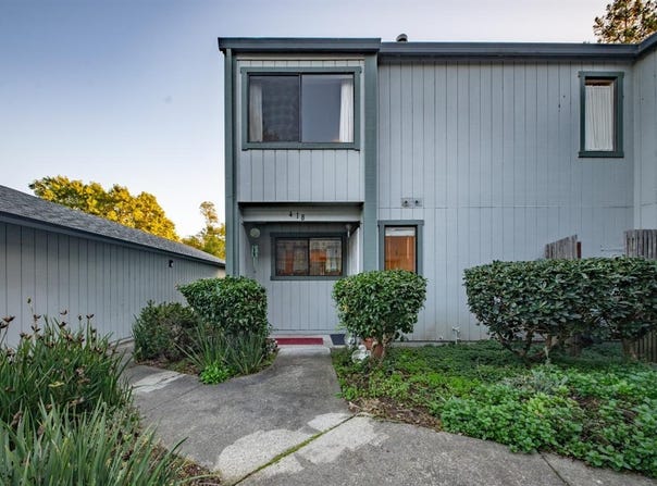 418 Occidental Circle, Santa Rosa, CA 95401